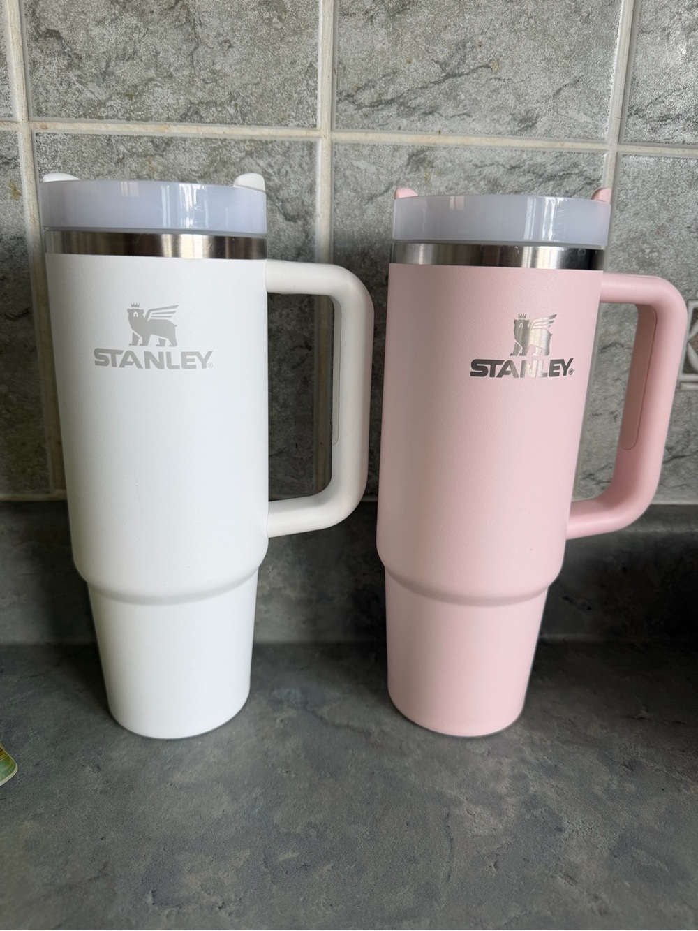 White Stanley stumbler